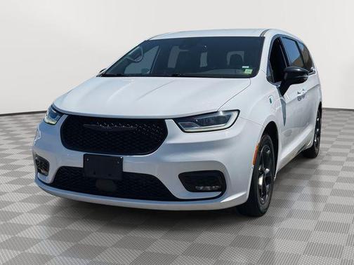 Bright White Clearcoat 2024 Chrysler Pacifica Hybrid S Appearance Pkg