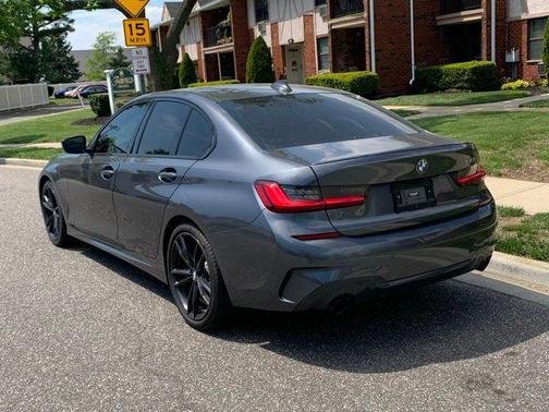 2022 BMW 330 330i