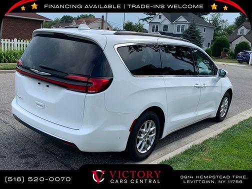 2022 Chrysler Pacifica Touring L
