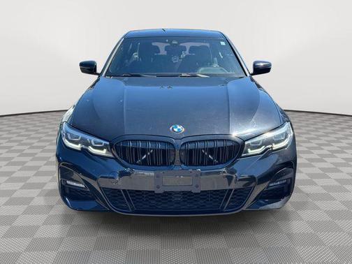 Black Sapphire Metallic 2022 BMW 330 xDrive