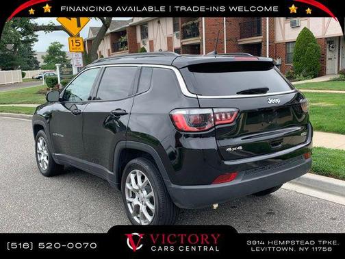 2022 Jeep Compass Latitude Lux