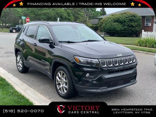 2022 Jeep Compass Latitude Lux