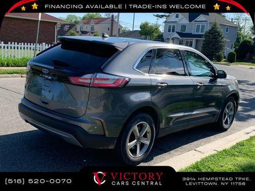 2022 Ford Edge SEL