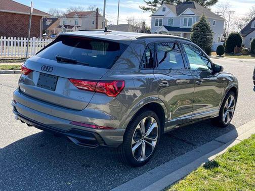 2022 Audi Q3 45 S line Premium Plus