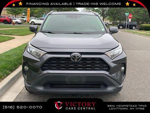 2020 Toyota RAV4 XLE Premium