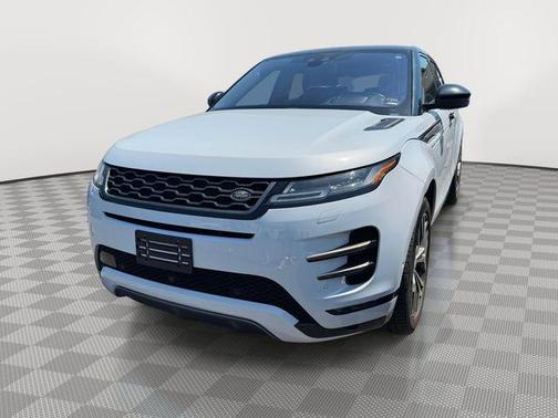 Yulong White Metallic 2020 Land Rover Range Rover Evoque First Edition
