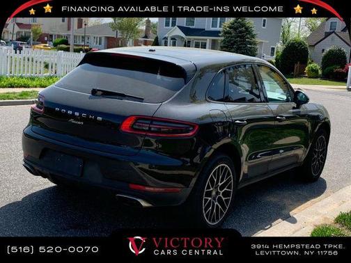 2018 Porsche Macan Base