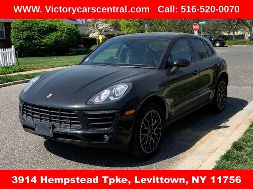 2018 Porsche Macan Base