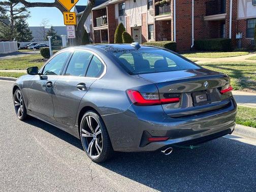 2021 BMW 330 xDrive