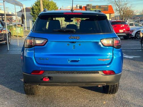 Laser Blue Pearlcoat 2022 Jeep Compass Trailhawk