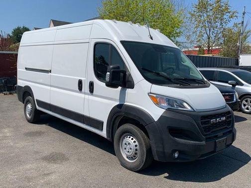 2025 RAM ProMaster 2500 Tradesman