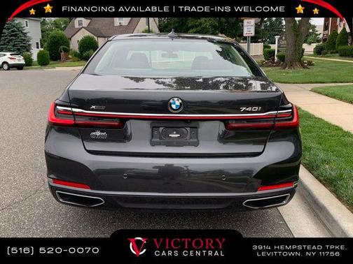 2022 BMW 740 i xDrive