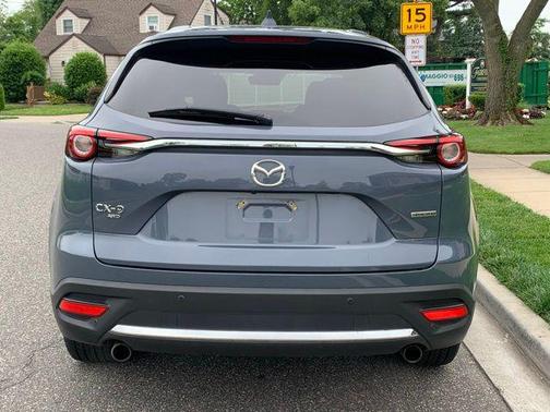 2023 Mazda CX-9 Carbon Edition
