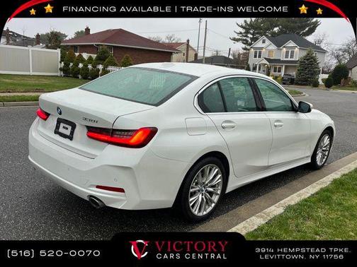 2024 BMW 330 i
