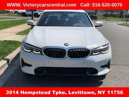 2022 BMW 330 330i