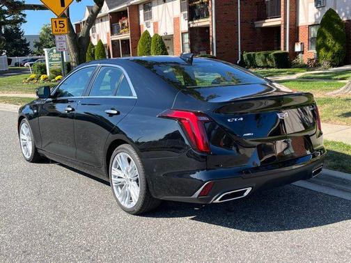 2024 Cadillac CT4 Premium Luxury