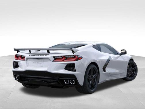 2026 Chevrolet Corvette Stingray w/2LT