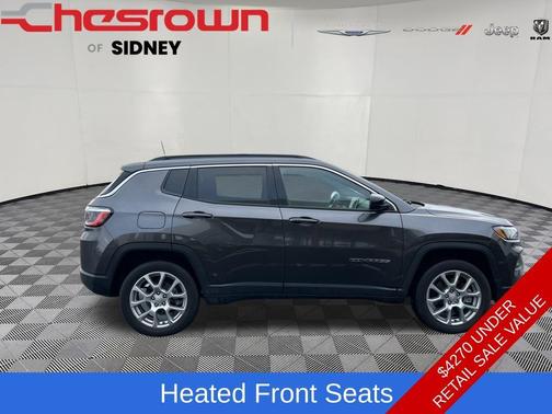2023 Jeep Compass Latitude Lux