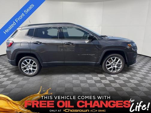 2023 Jeep Compass Latitude Lux