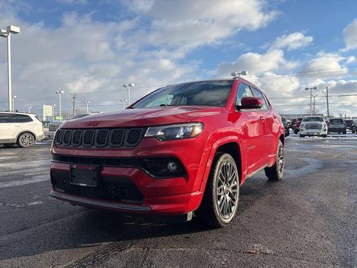 2023 Jeep Compass (RED) Edition