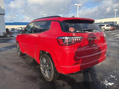 2023 Jeep Compass (RED) Edition