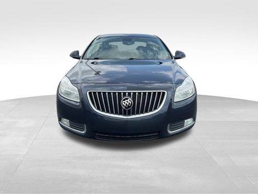 2013 Buick Regal Premium 1