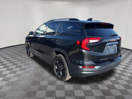 2022 GMC Terrain AT4