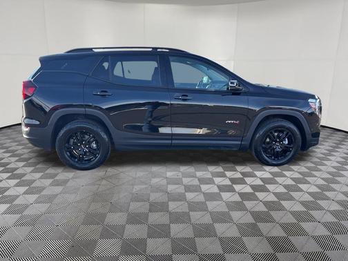 2022 GMC Terrain AT4