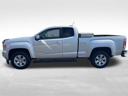 2017 GMC Canyon SLE