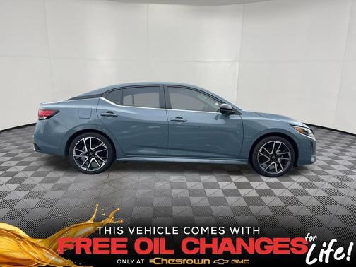 2025 Nissan Sentra SR