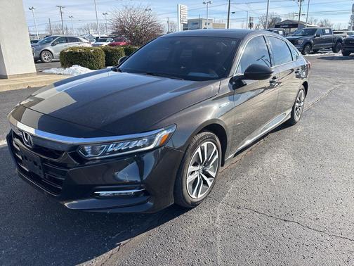 2018 Honda Accord Hybrid EX-L w/ Navigation