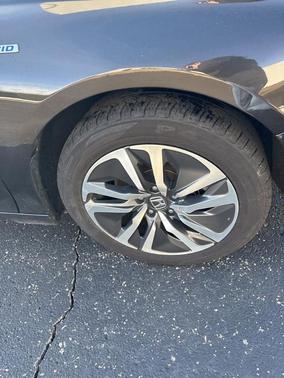 2018 Honda Accord Hybrid EX-L w/ Navigation