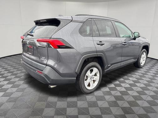2020 Toyota RAV4 Hybrid LE