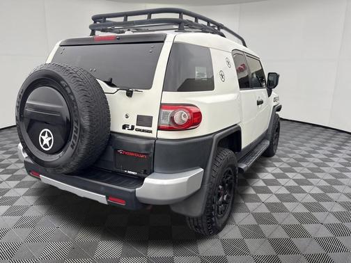 2012 Toyota FJ Cruiser Base