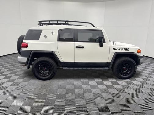 2012 Toyota FJ Cruiser Base