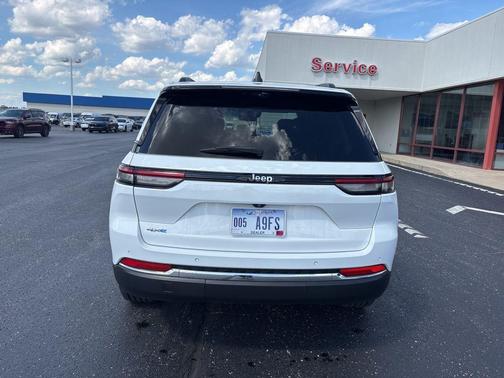 2023 Jeep Grand Cherokee 4xe Base