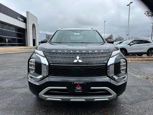 2025 Mitsubishi Outlander PHEV 