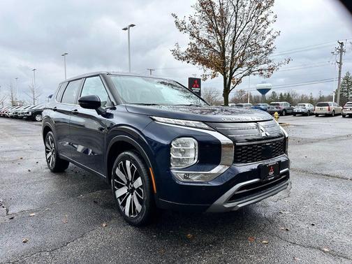 2025 Mitsubishi Outlander 