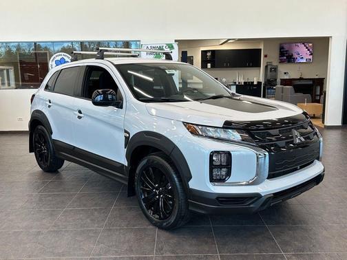 White Diamond 2026 Mitsubishi Outlander Sport EDITION