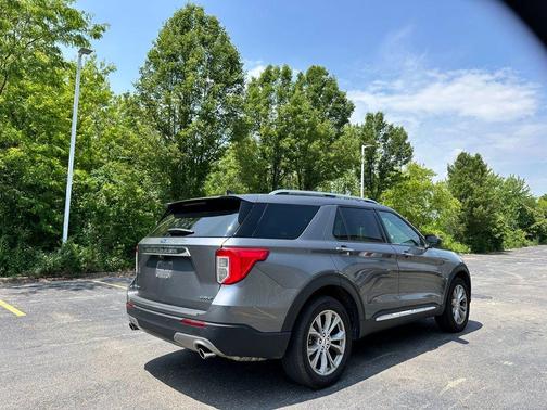 2023 Ford Explorer Limited