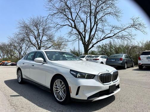 2024 BMW 530 i xDrive