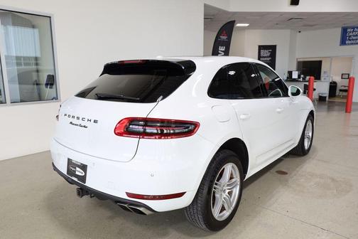 2016 Porsche Macan Turbo