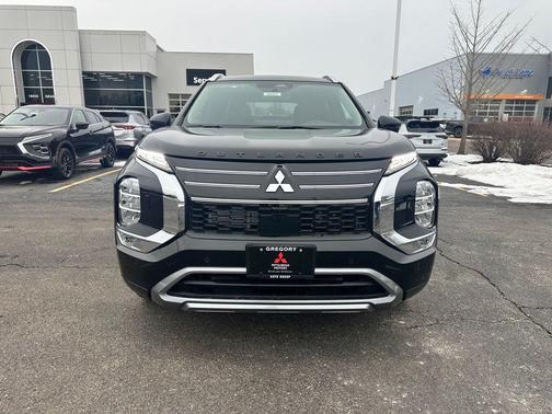 2026 Mitsubishi Outlander SEL
