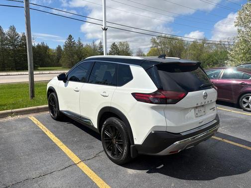 2021 Nissan Rogue Platinum