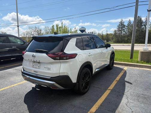 2021 Nissan Rogue Platinum