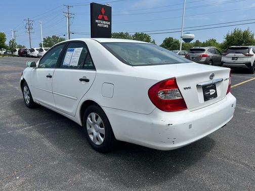 2004 Toyota Camry