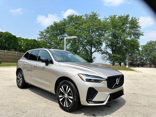 2025 Volvo XC60 B5 Core
