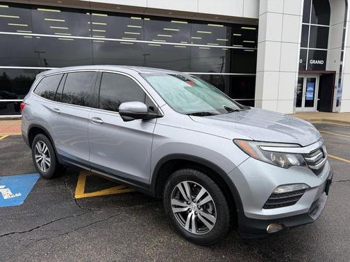 2018 Honda Pilot EX
