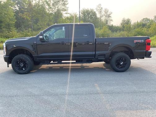 2025 Ford F-250 XL