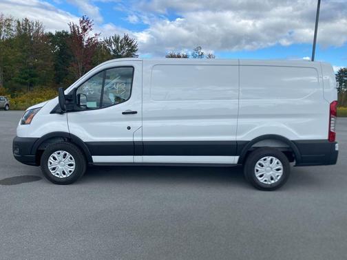 Oxford White 2025 Ford Transit-150 150